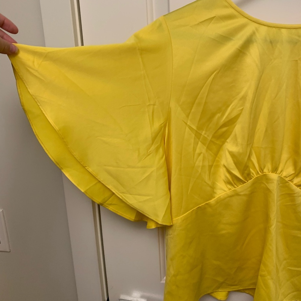 Flowy Top - Picture 2 of 3